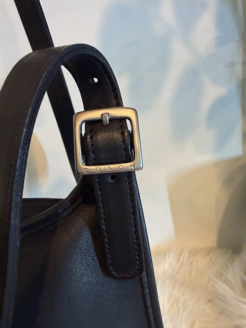 Vintage Coach Black Leather Hippie Flap Crossbody Bag 9135 - Picture 5 of 11